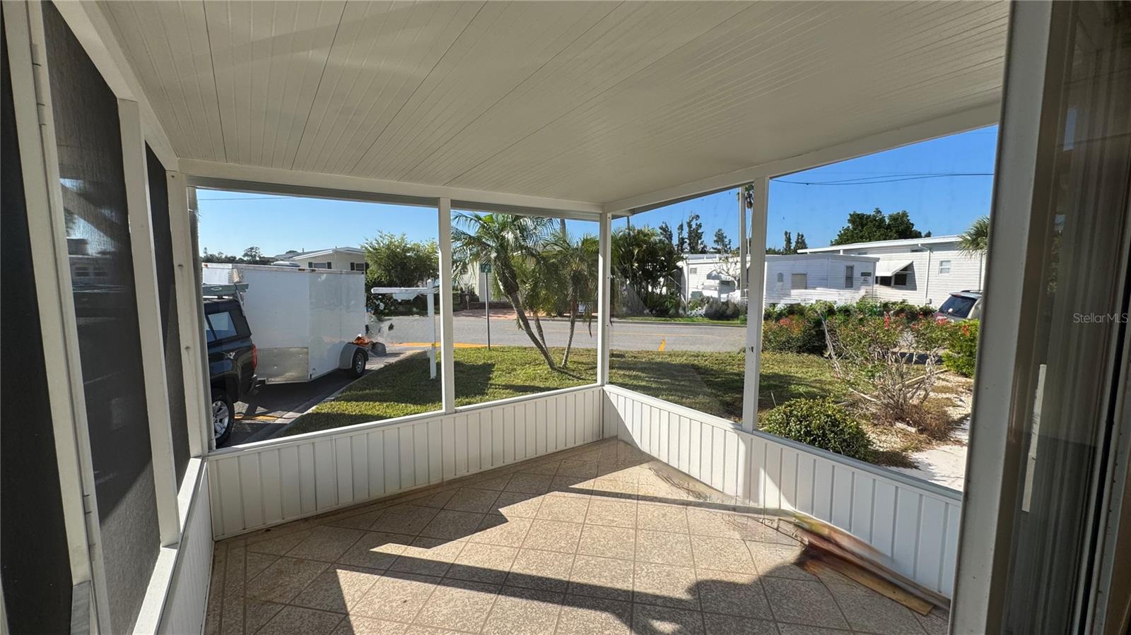 61 5th Avenue, FL