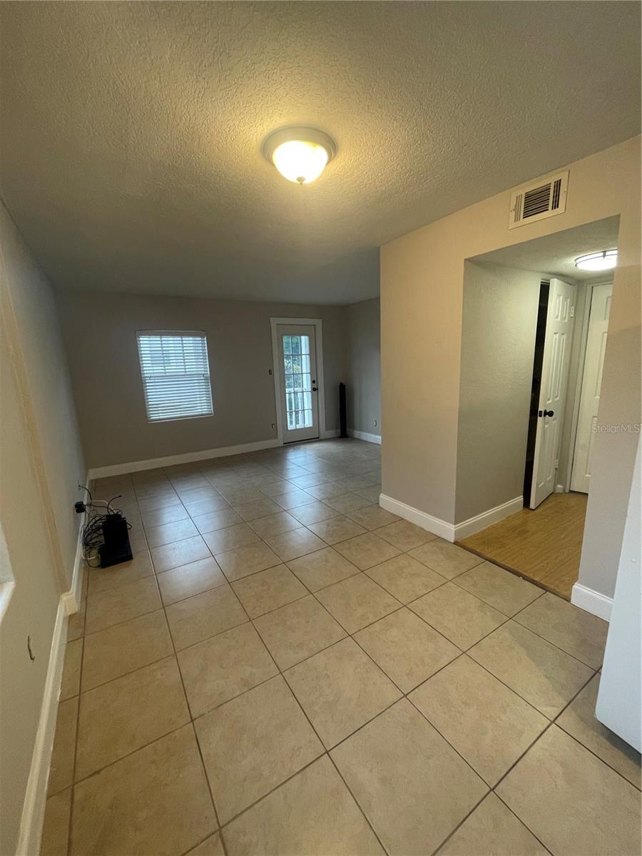 727 1/2 Edgewater Drive, FL