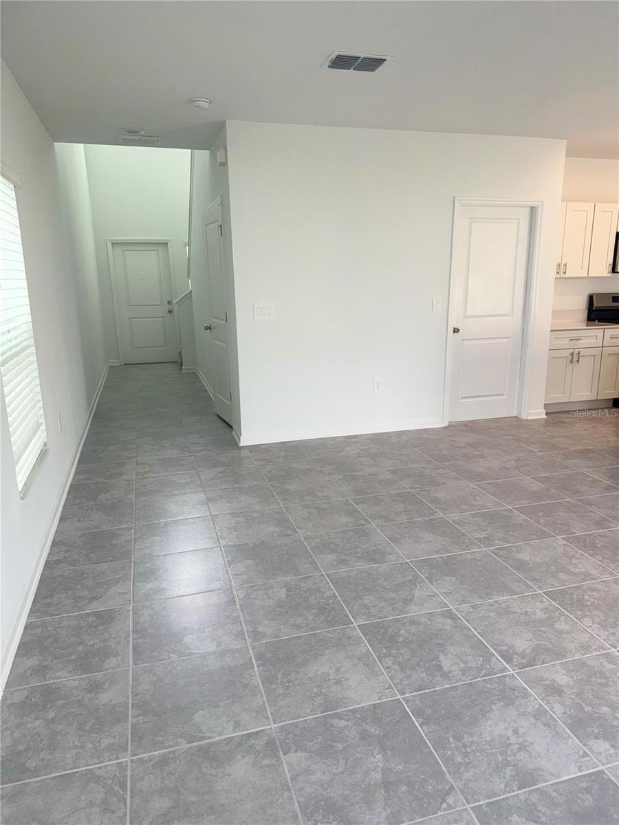 1326 Deepwater Circle, FL