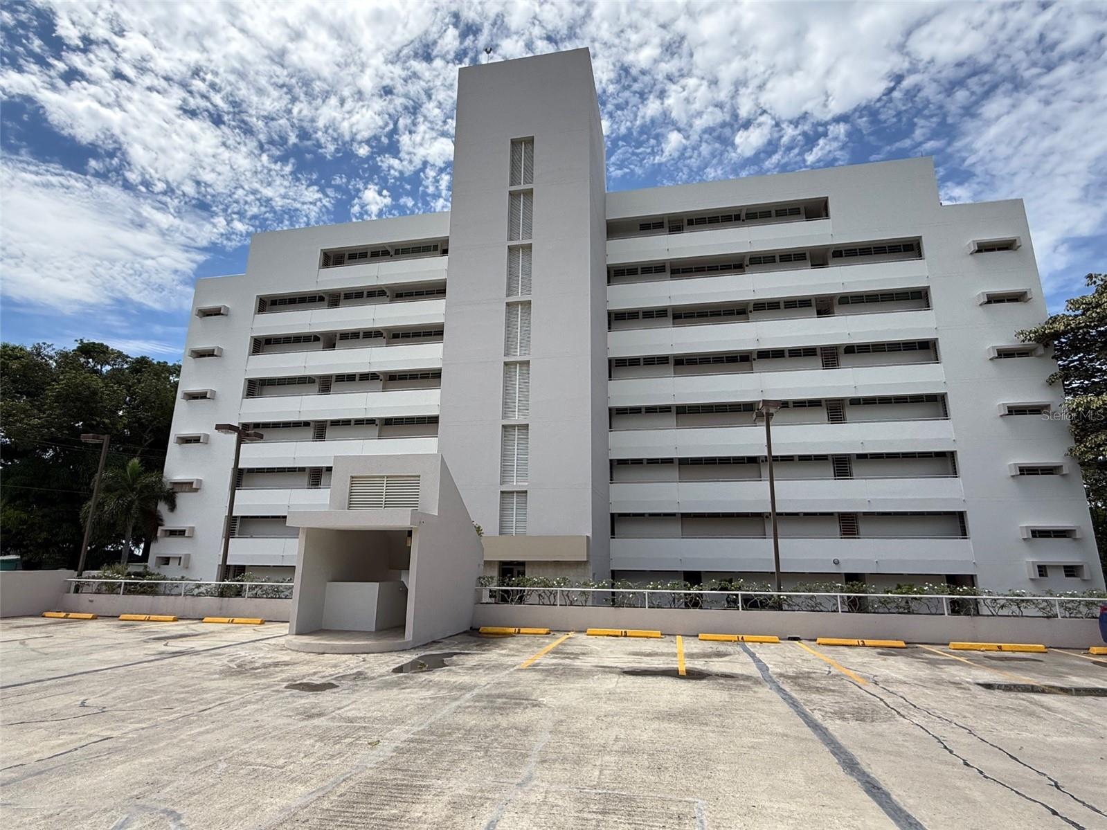 Condo Pelican Reef Apt 302, PR