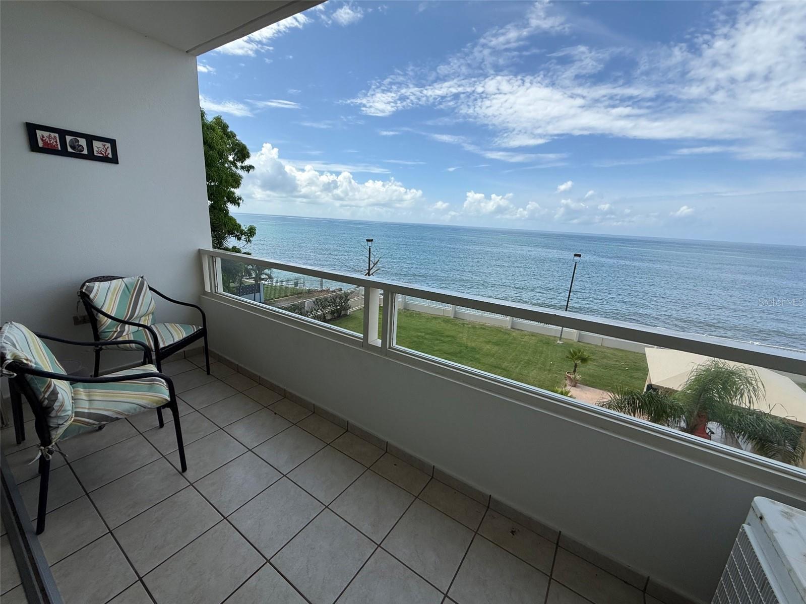 Condo Pelican Reef Apt 302, PR