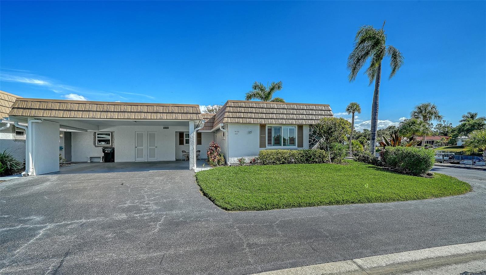 2657 Riverbluff Parkway, FL