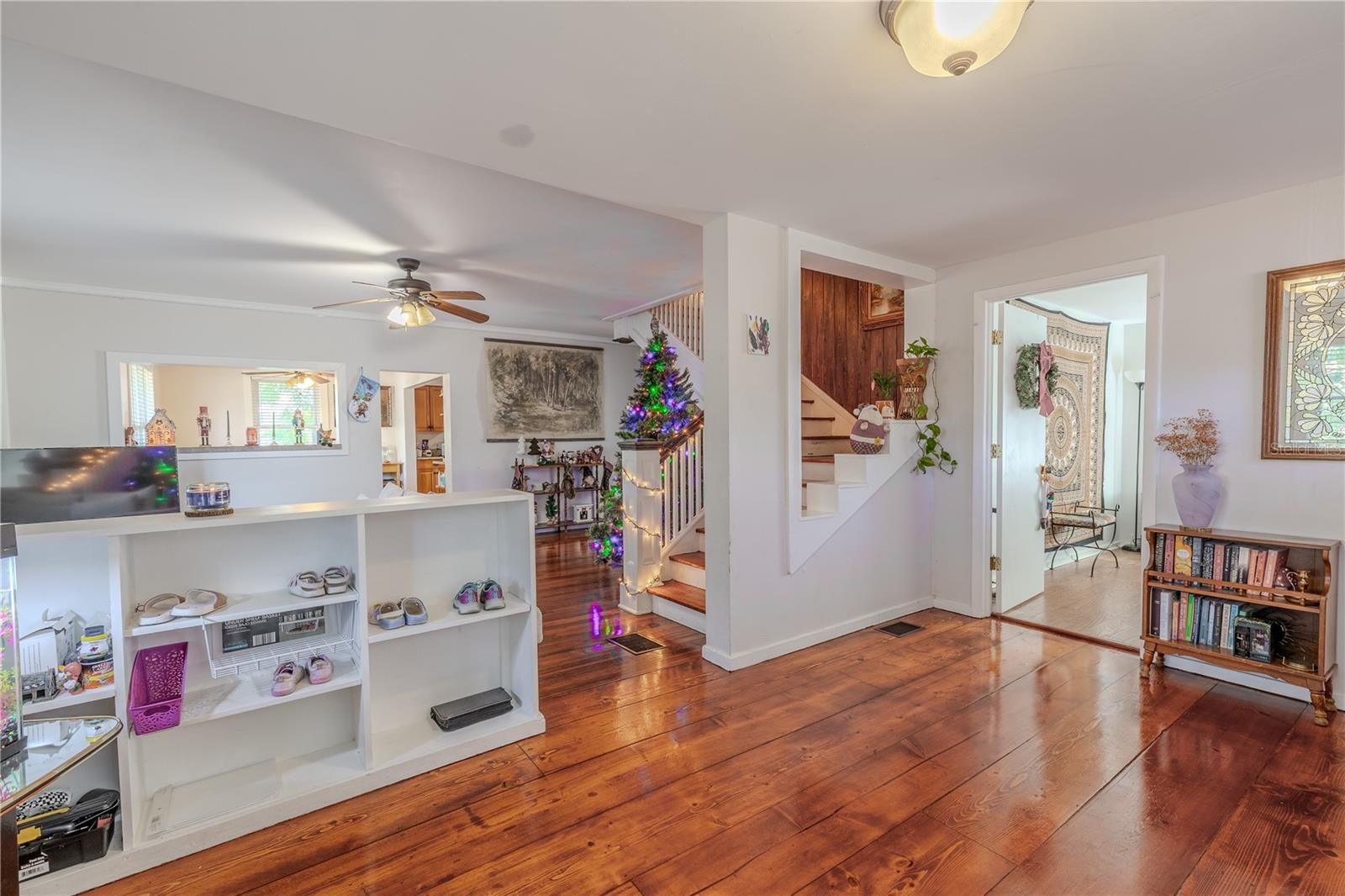 1765 Kings Highway, FL