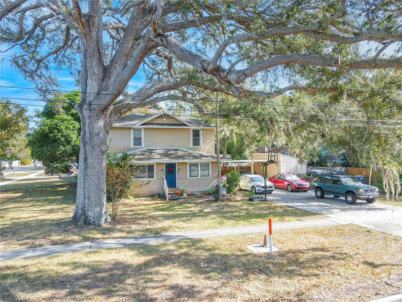 1765 Kings Highway, FL