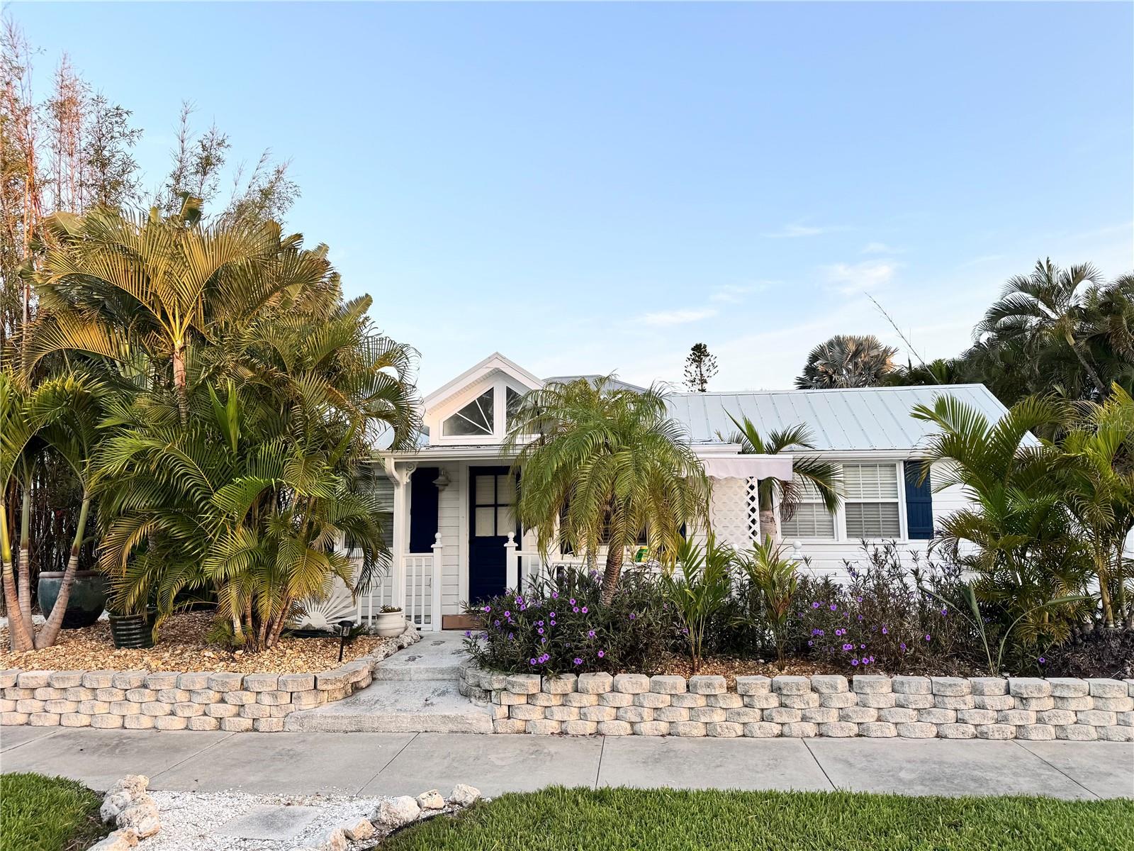 701 Broadway Street, FL