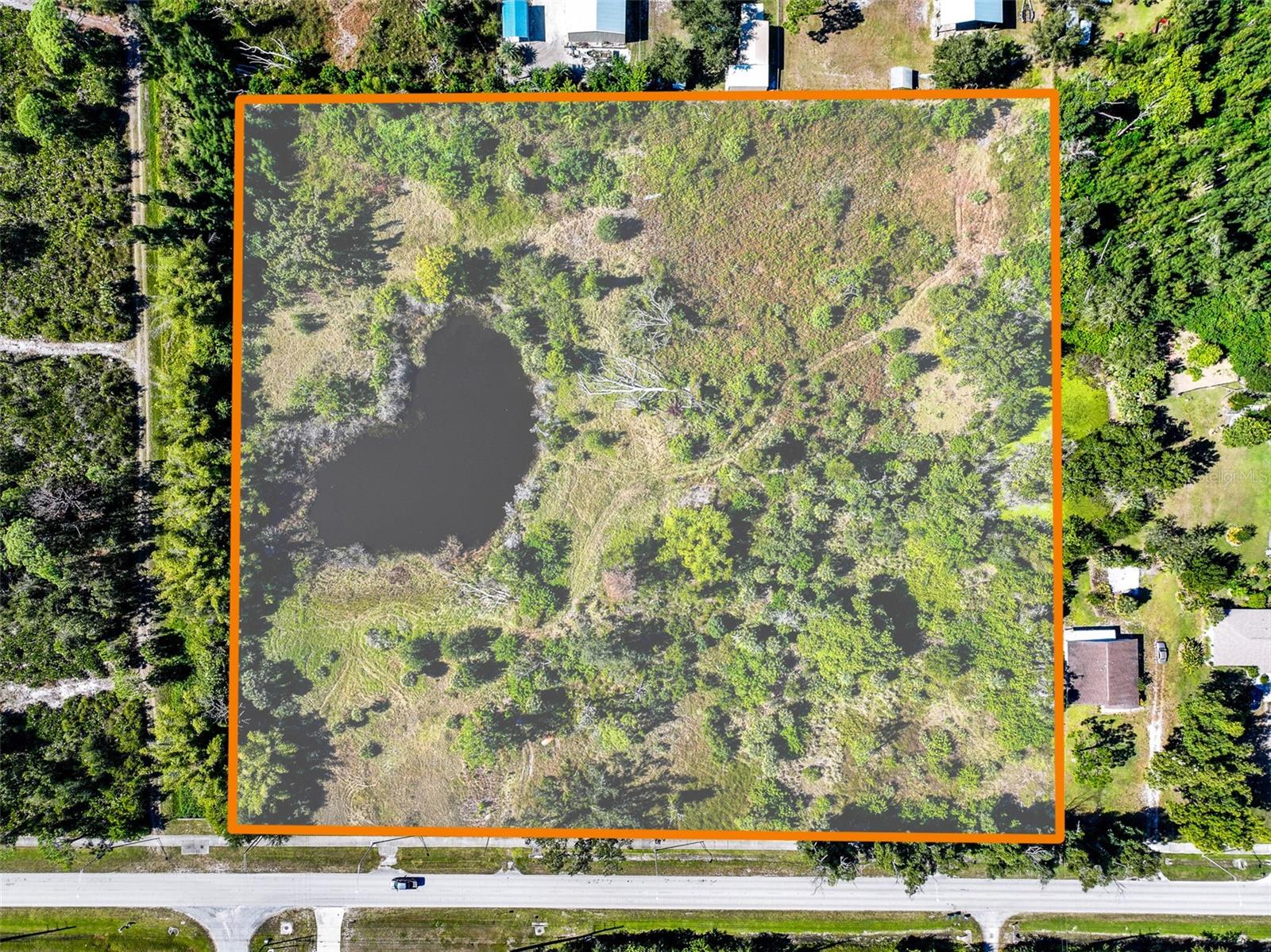 370 Pine Street, FL