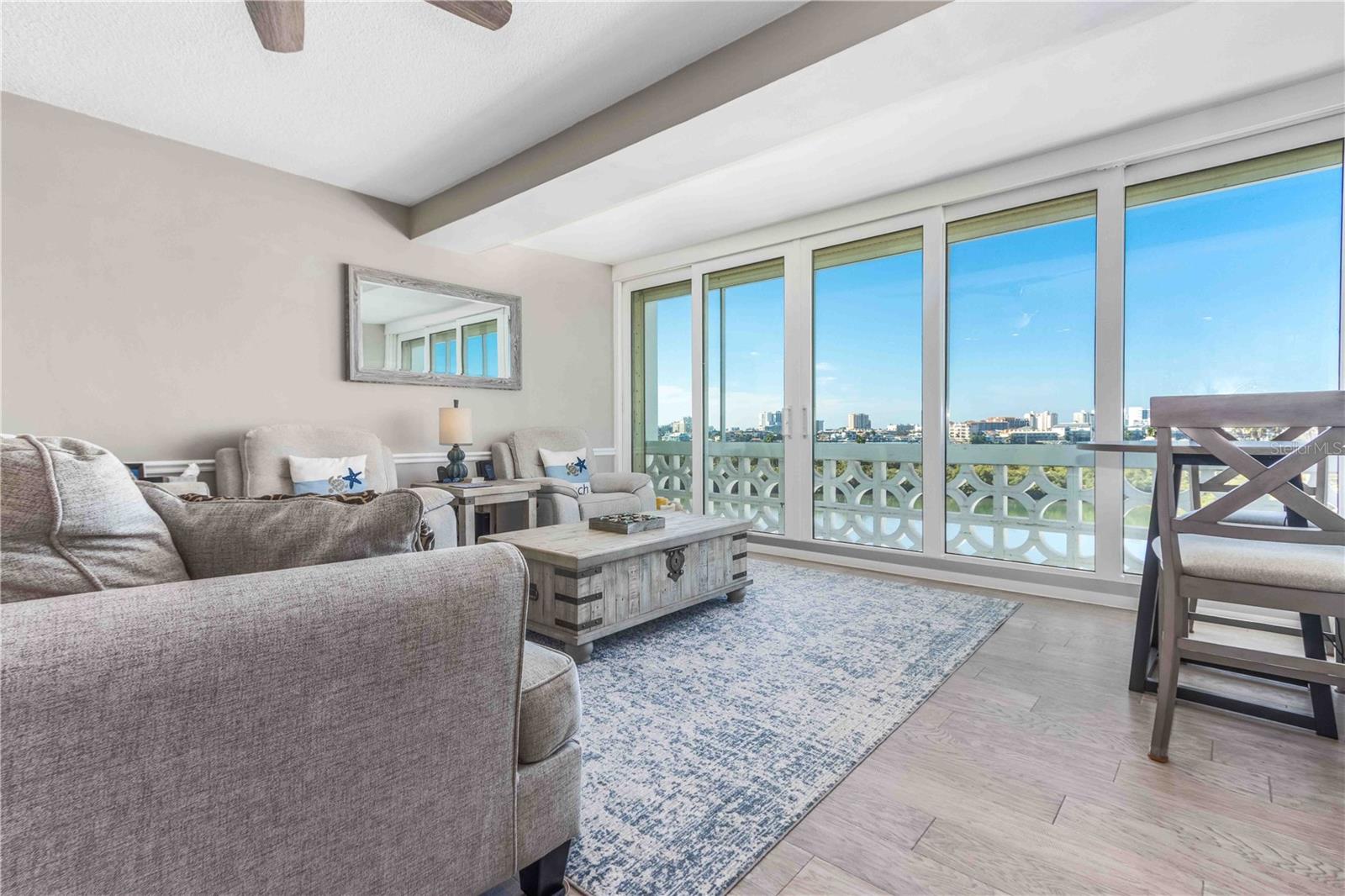31 Island Way, FL