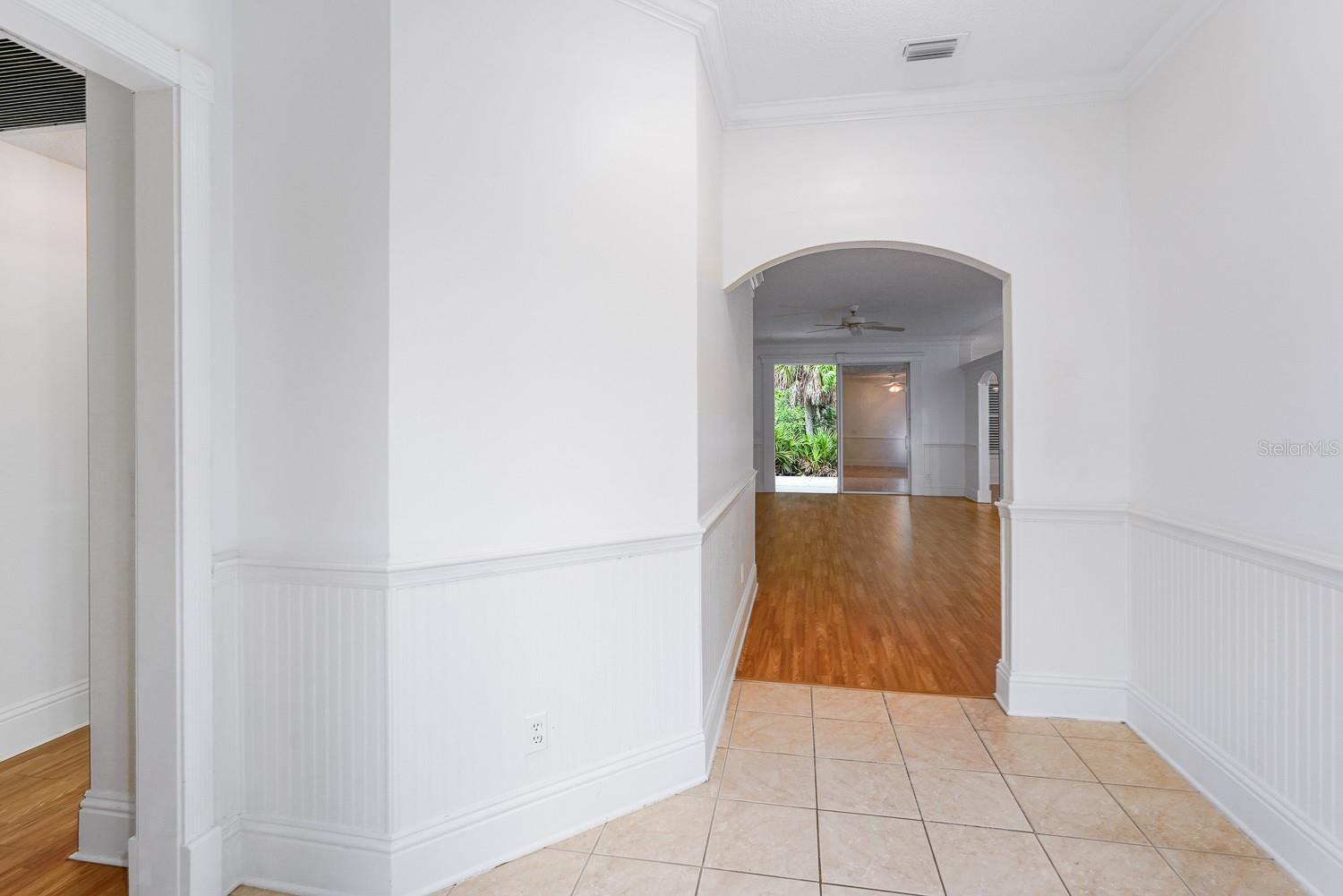 295 Fareham Drive, FL