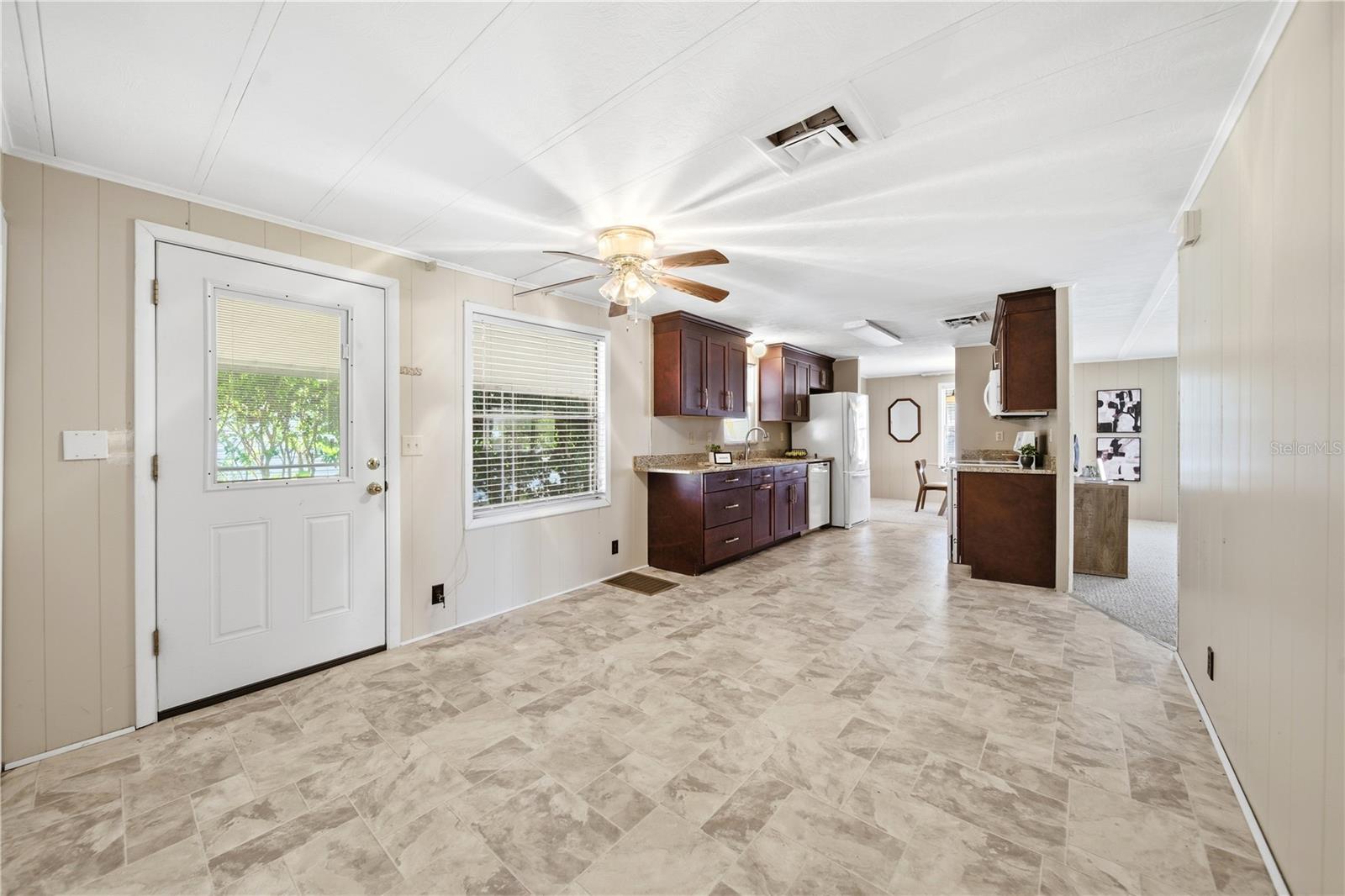 1000 Walker Street, FL