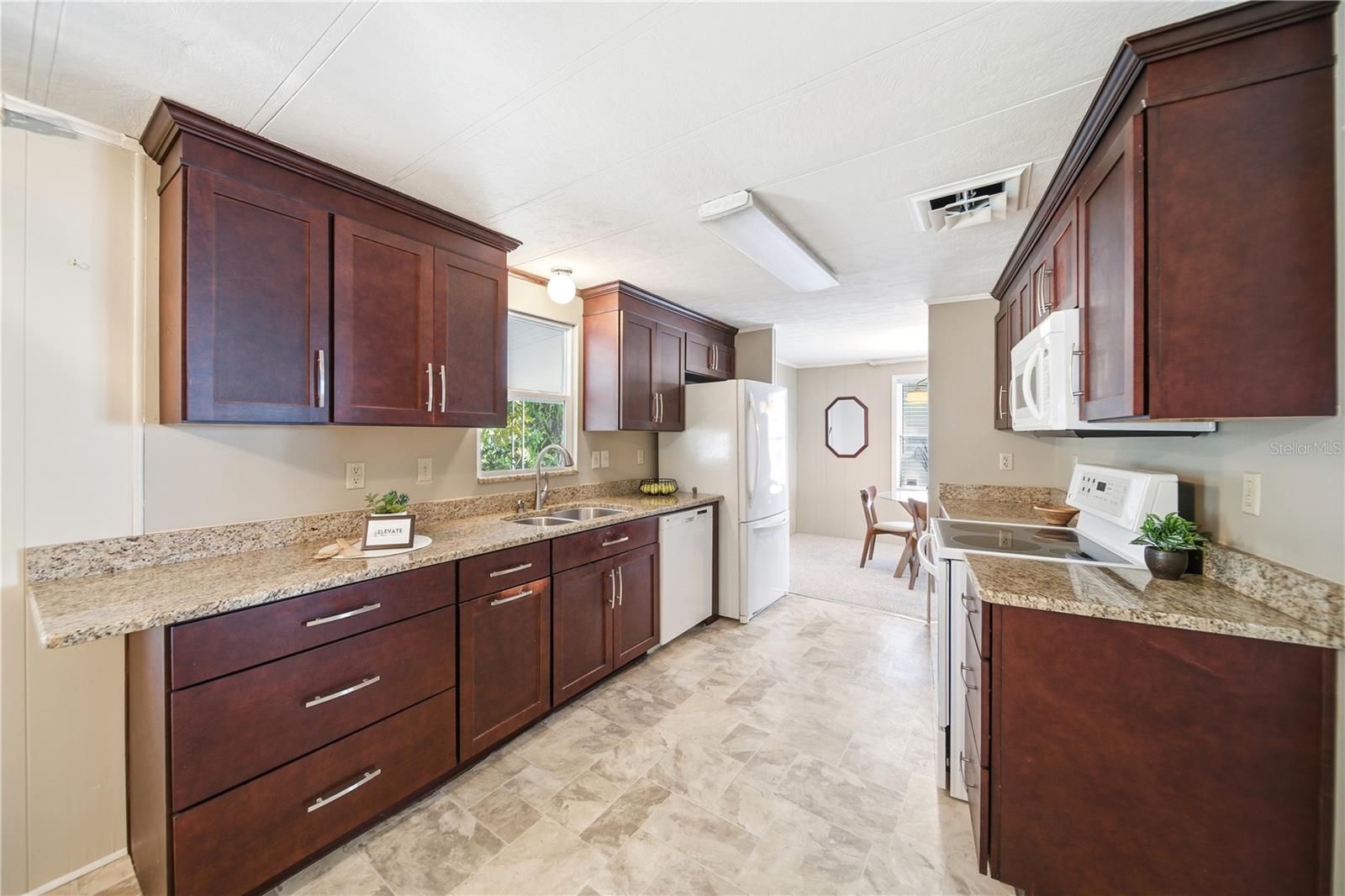 1000 Walker Street, FL