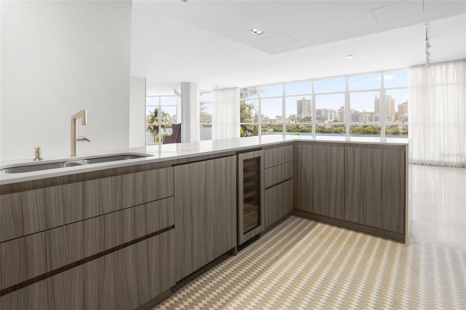 860 Ashford Avenue #5c Unit #1, PR