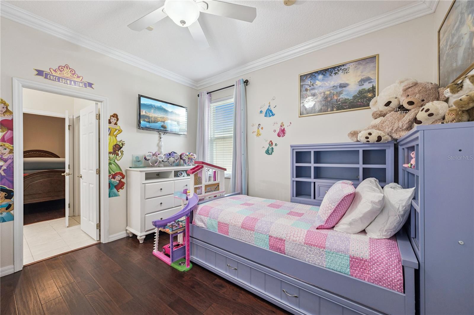 2564 Chapala Drive, FL