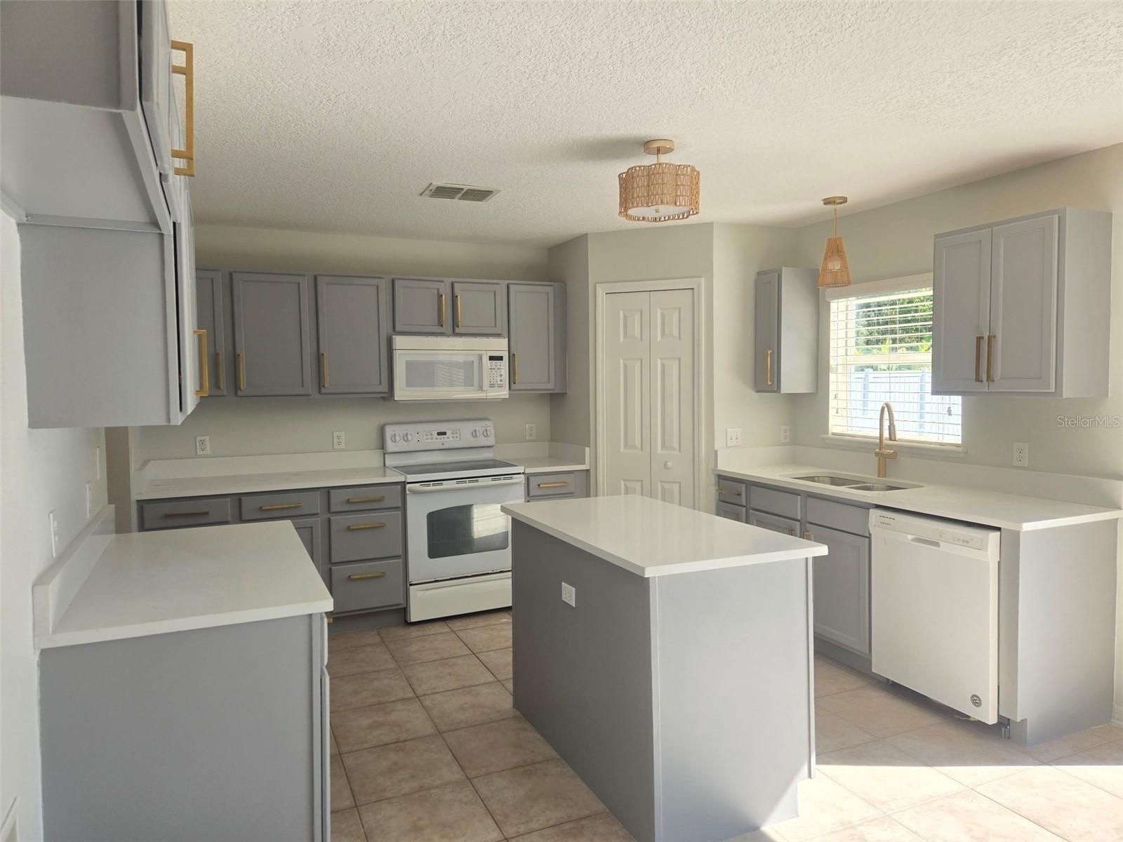 3001 Mandolin Drive, FL