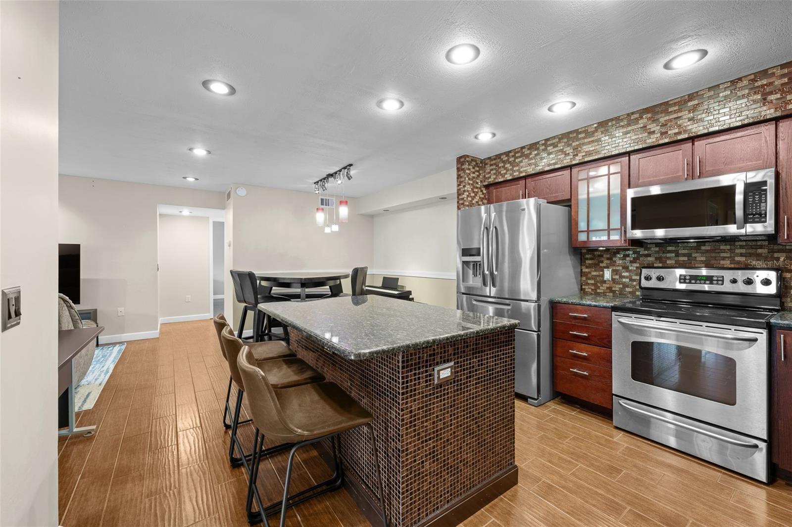 9481 Highland Oak Drive, FL