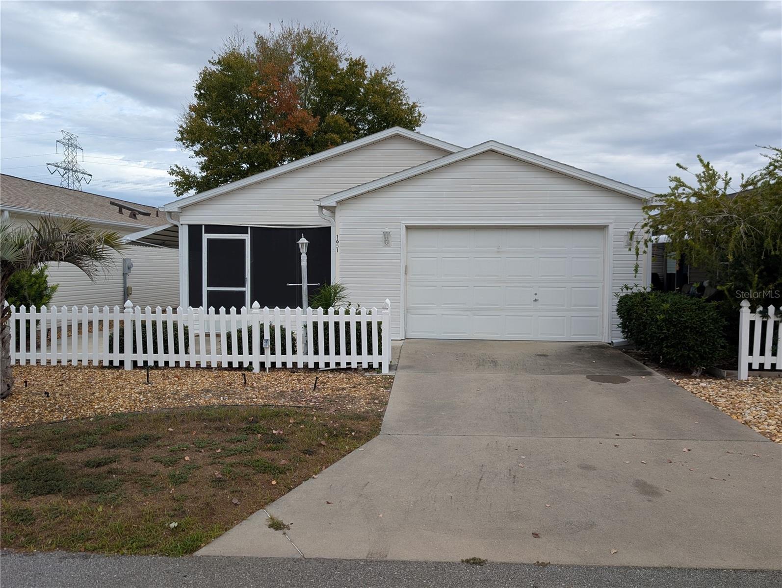 1651 Duran Drive, FL