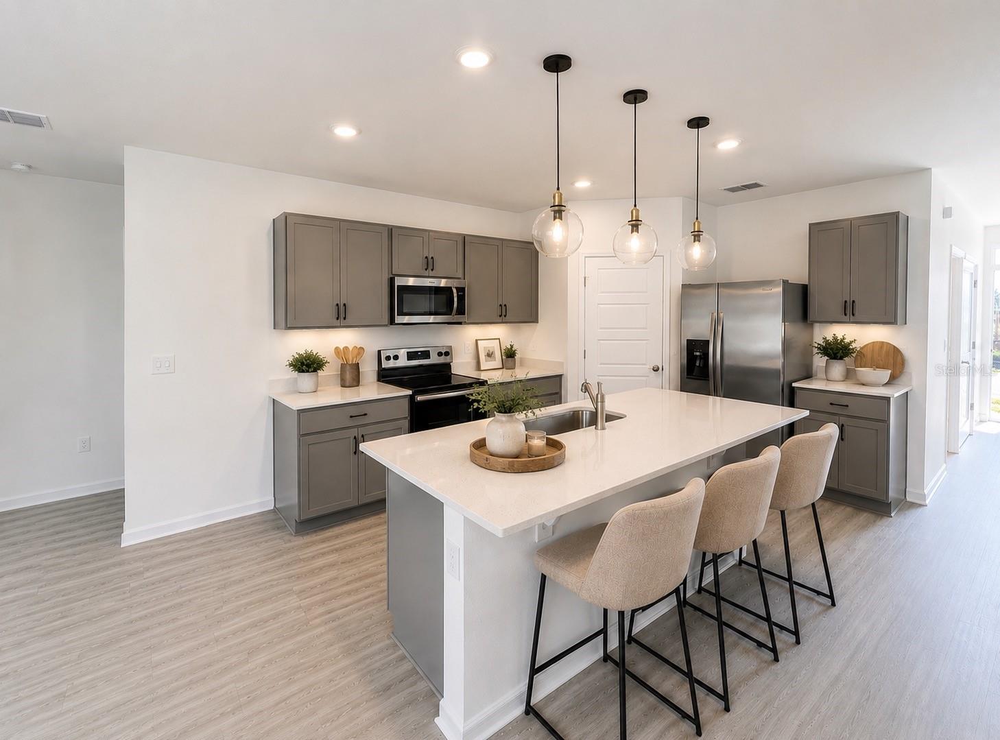 3731 Point Sur Court, FL