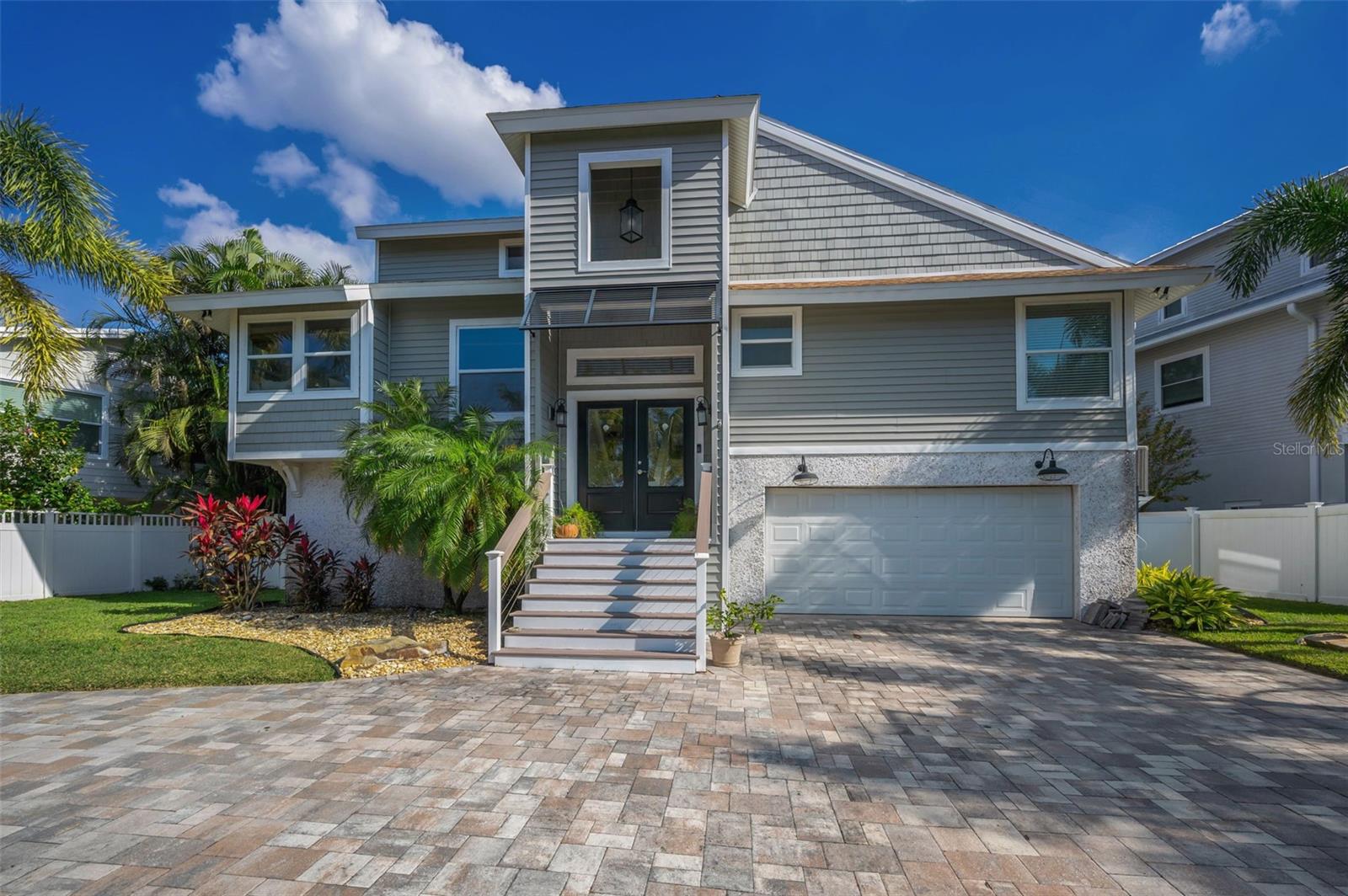 110 Carlyle Circle, FL