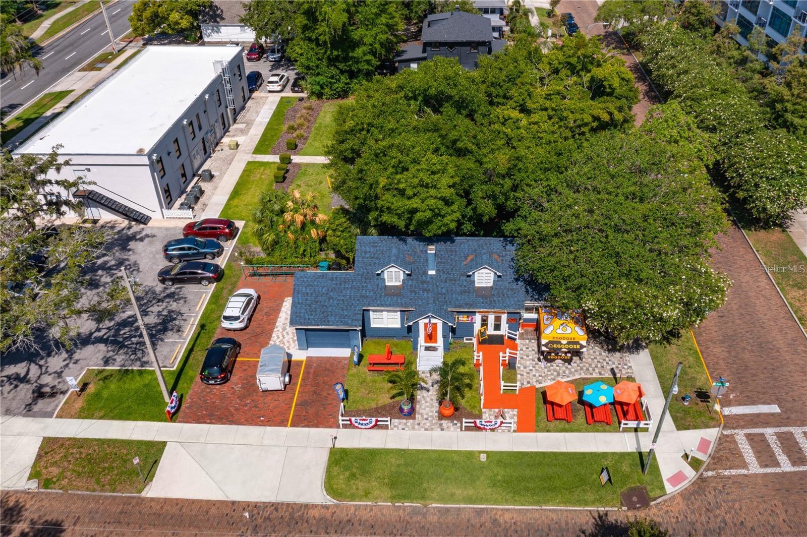 300 Eola Drive, FL