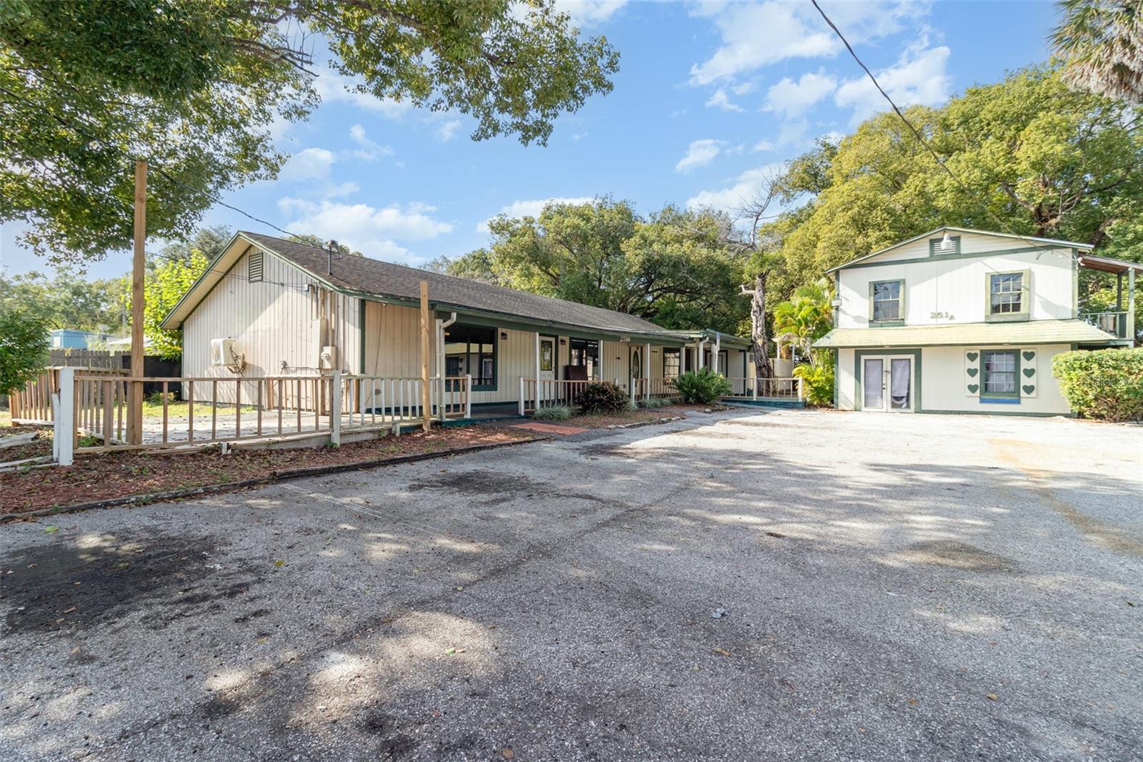 2516 Sanford Avenue, FL