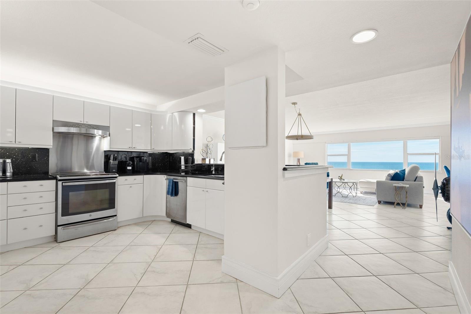 1750 Benjamin Franklin Drive, FL