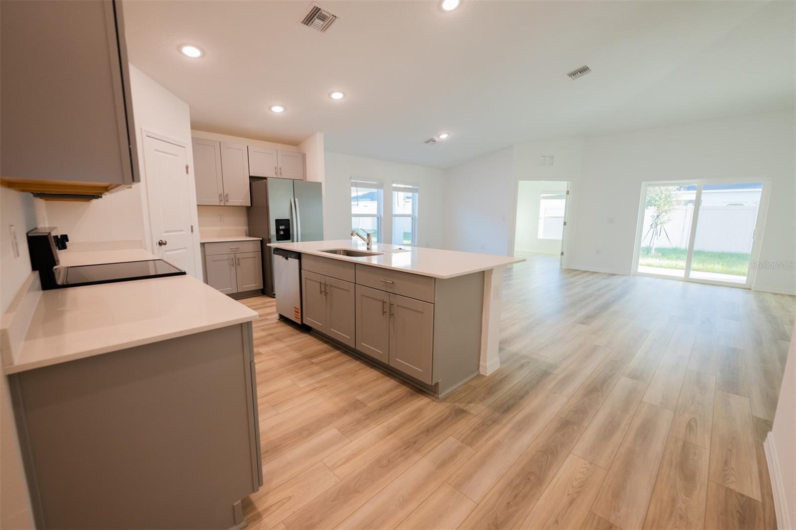 4124 River Beacon Boulevard, FL