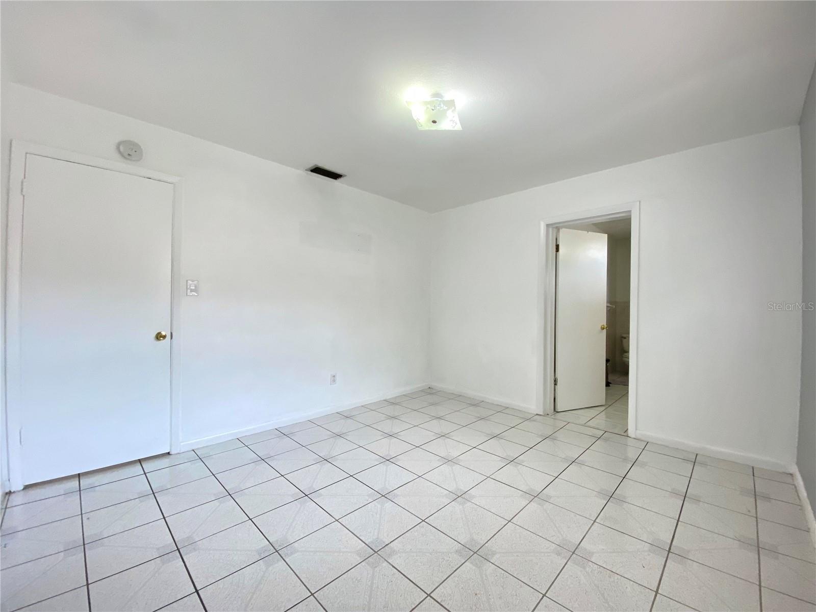 3112 Tampa Bay Boulevard, FL