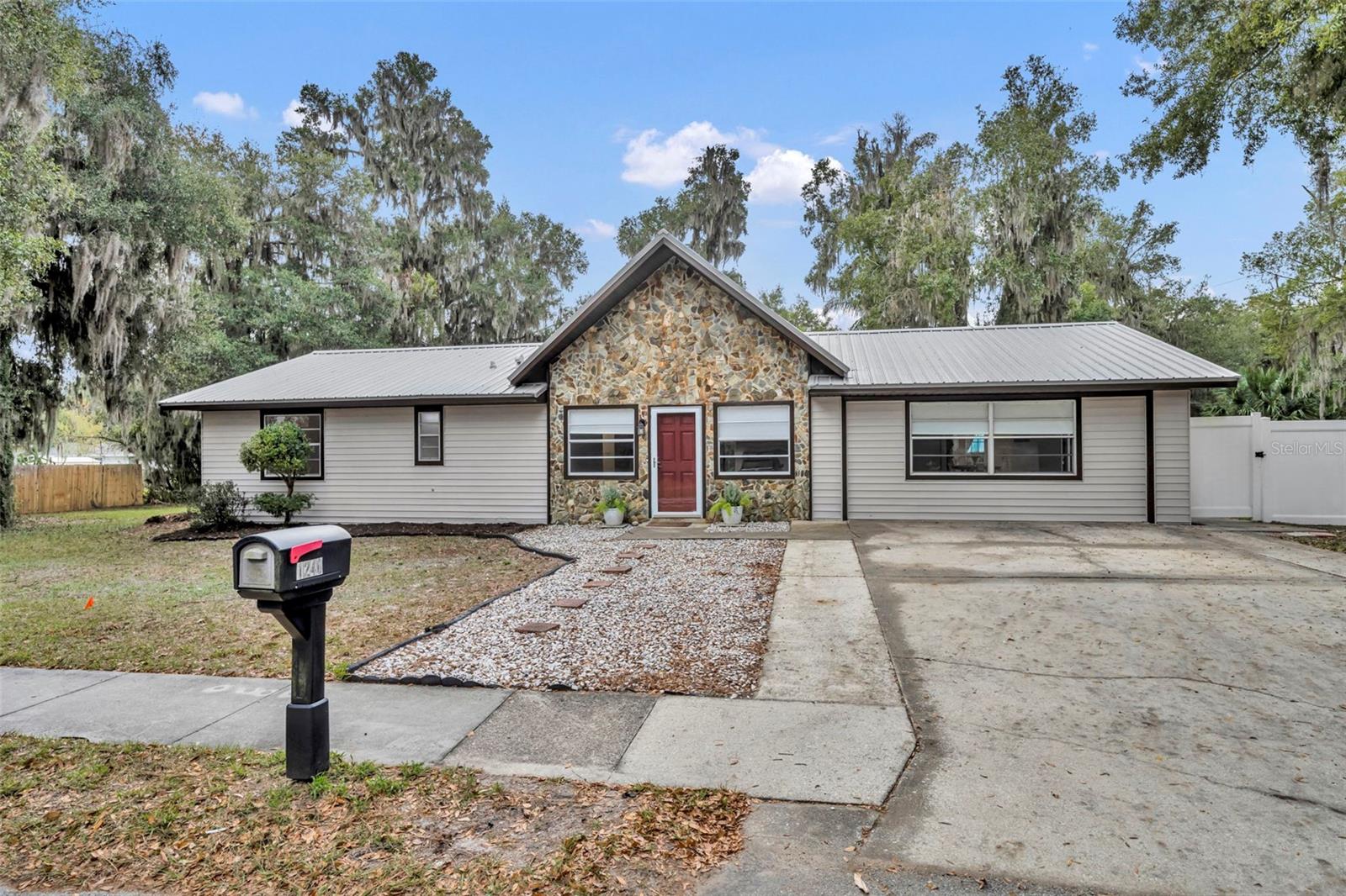 1240 Voorhis Avenue, FL