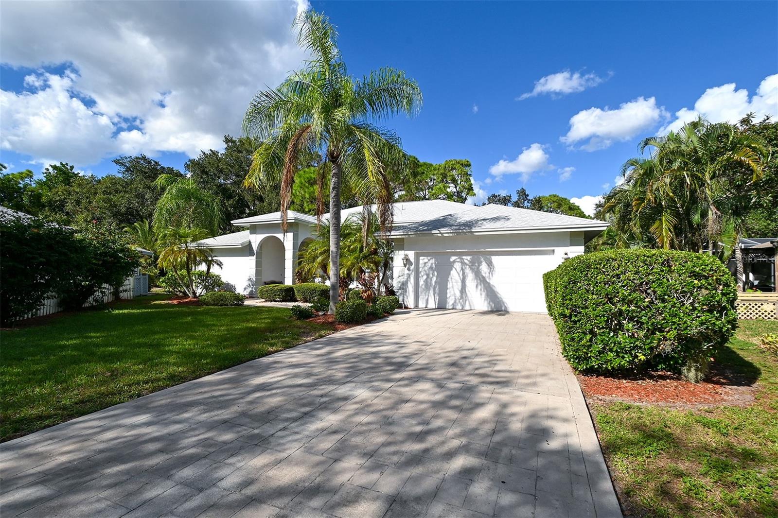 3866 Surrey Court, FL