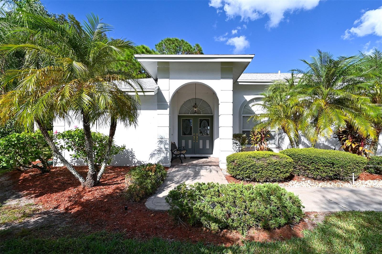3866 Surrey Court, FL