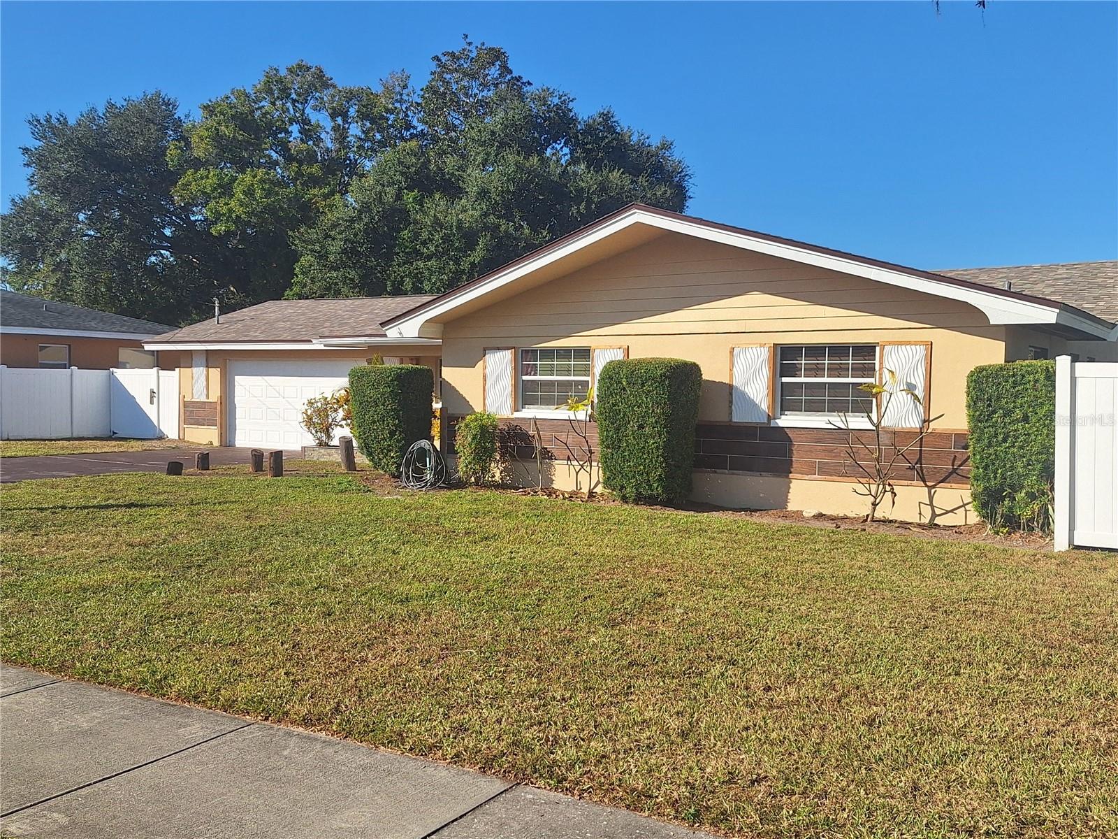 1202 Keene Road, FL