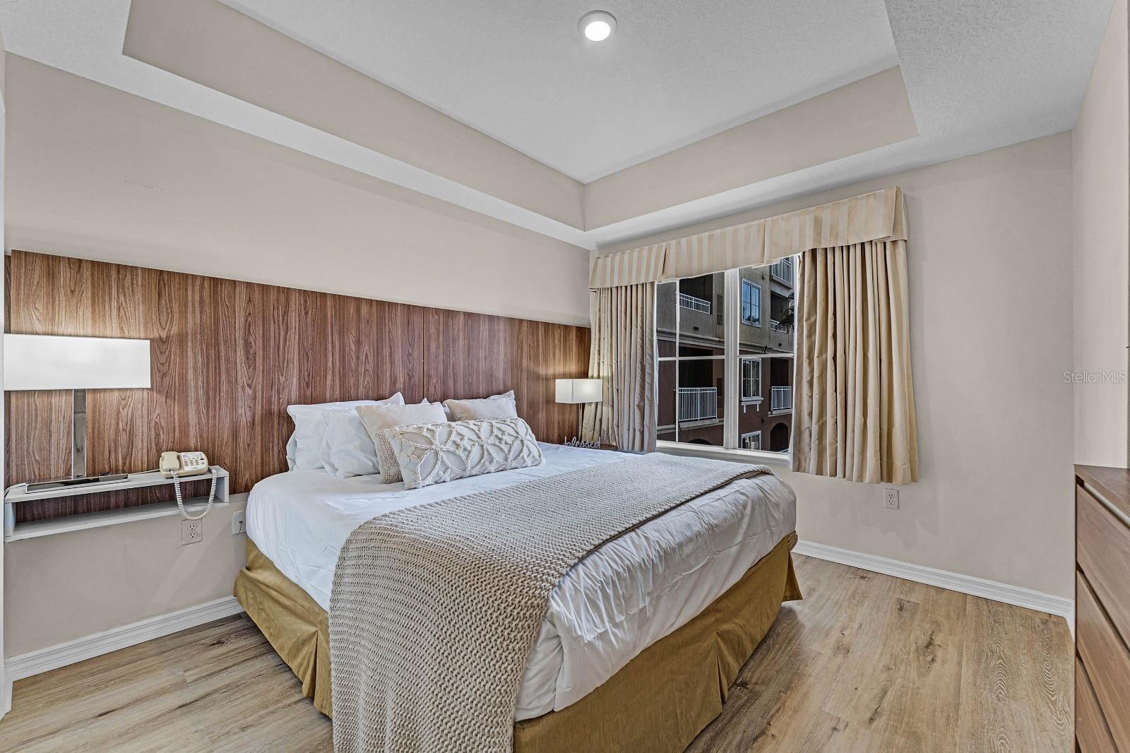 7383 Universal Boulevard, FL