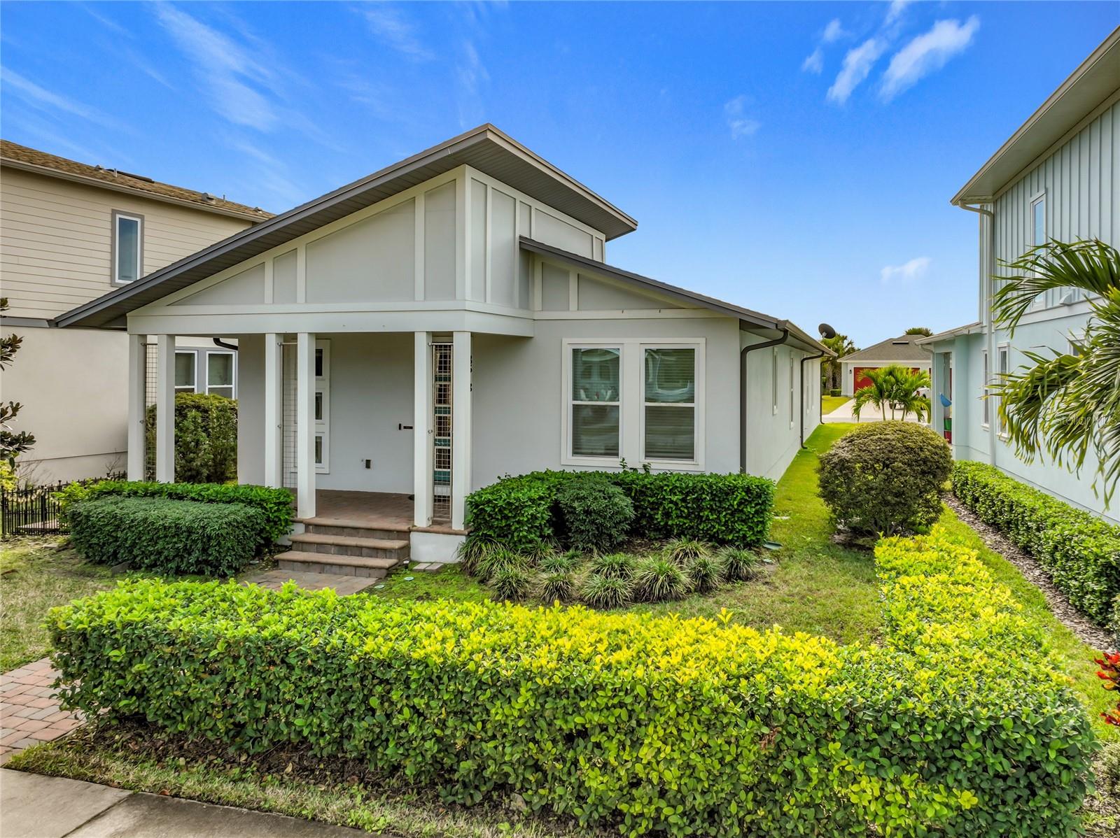 8518 Nemours Parkway, FL