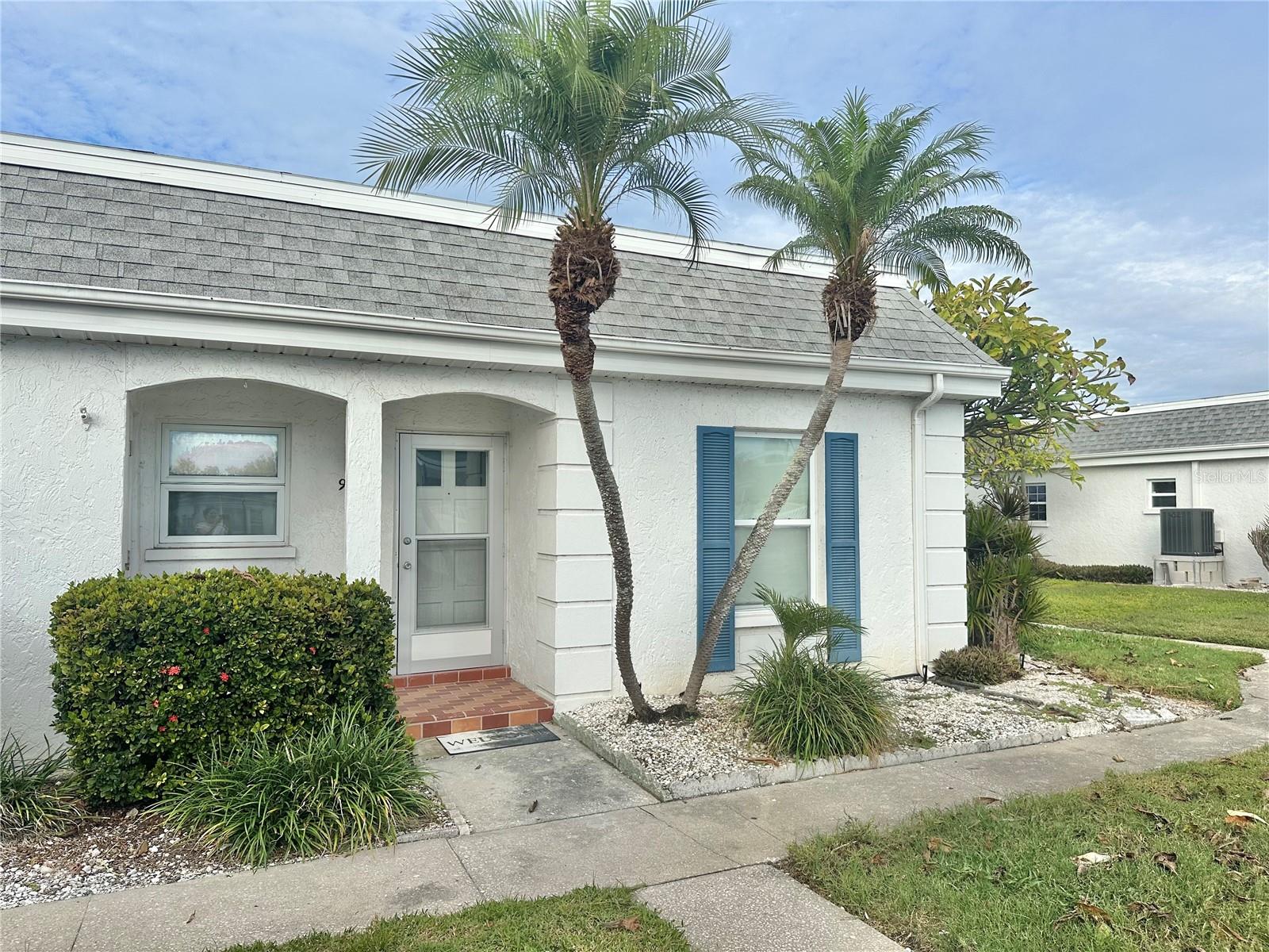 9722 Hernando Court, FL