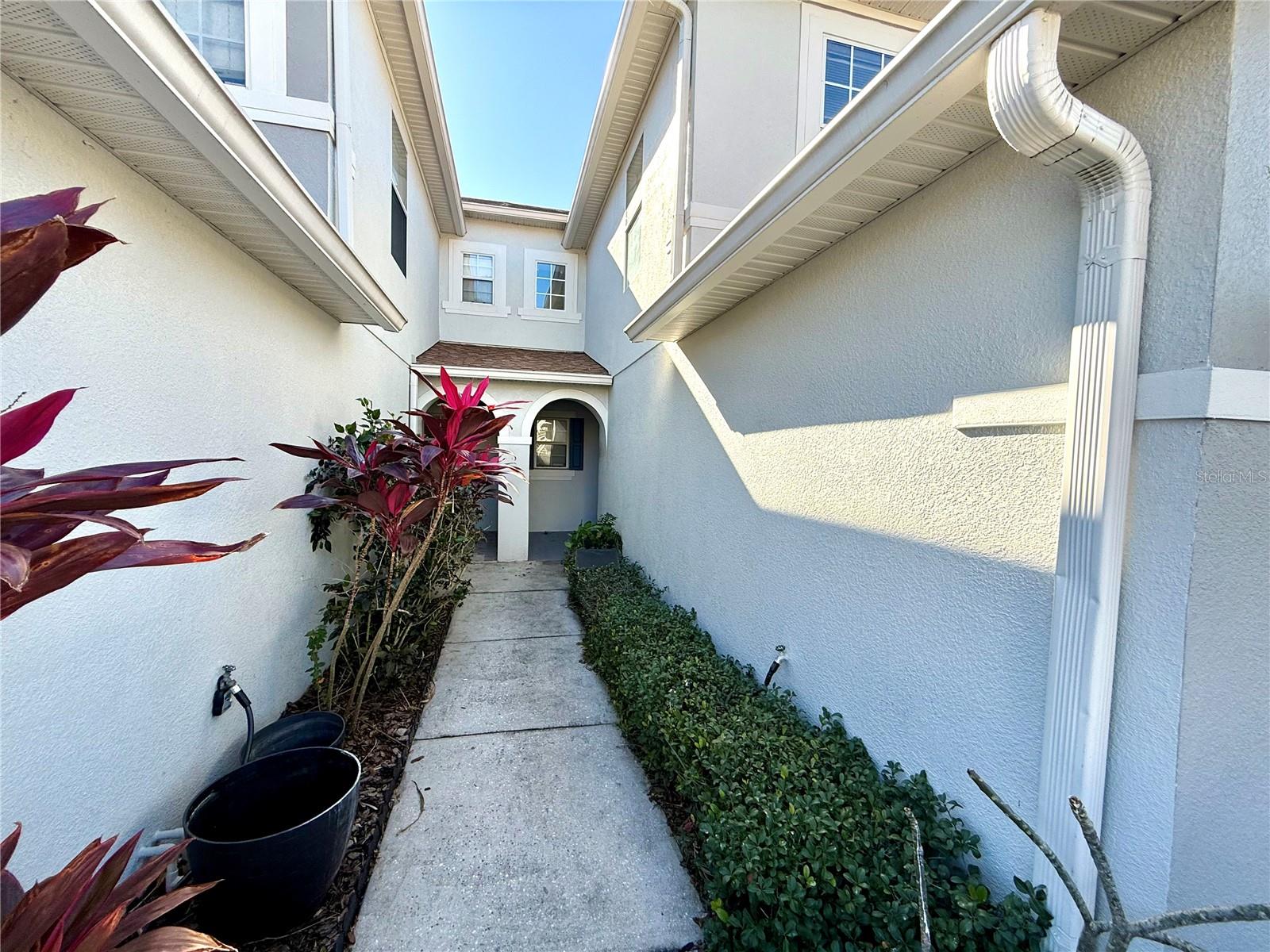 2568 Aventurine Street, FL