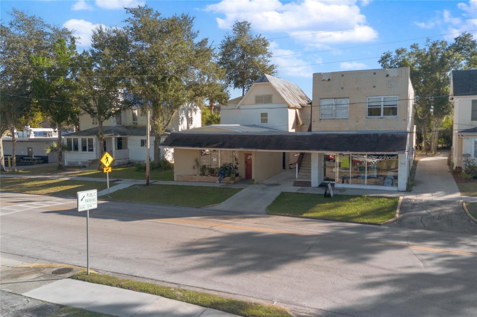 128 Rich Avenue, FL