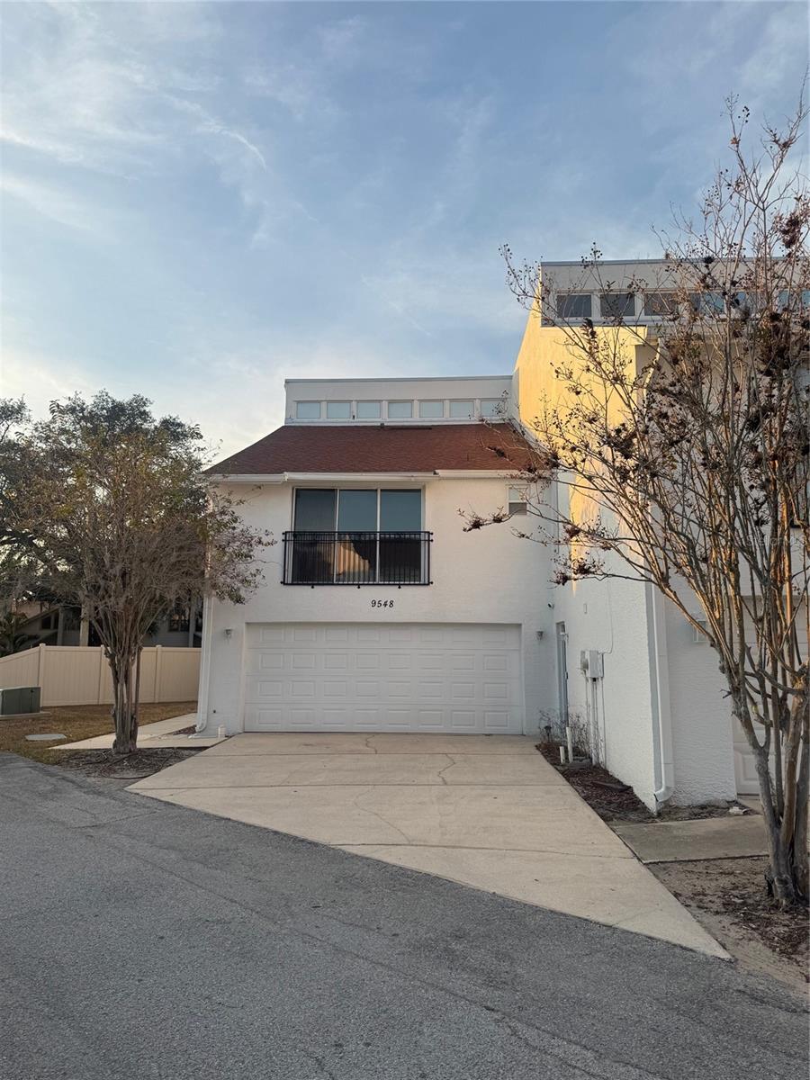 9548 Orange Valley Court, FL