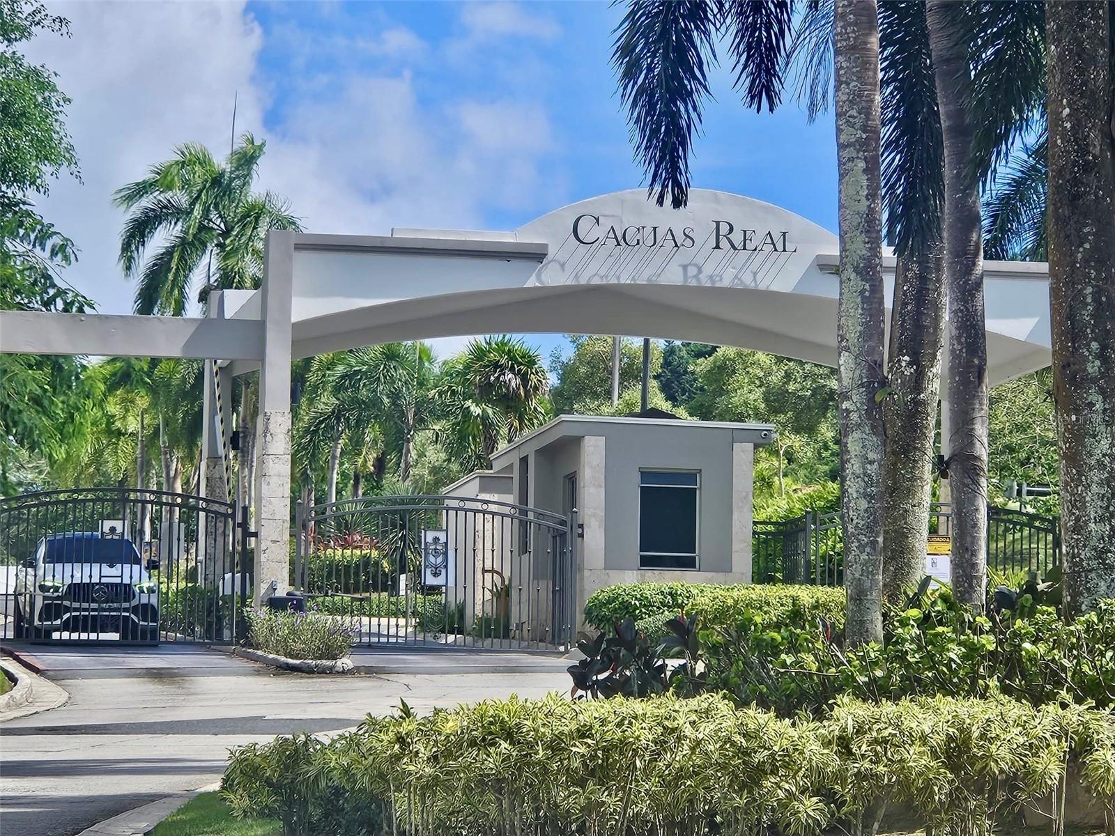 H 11 Caguas Real, Torres Del Oro, PR