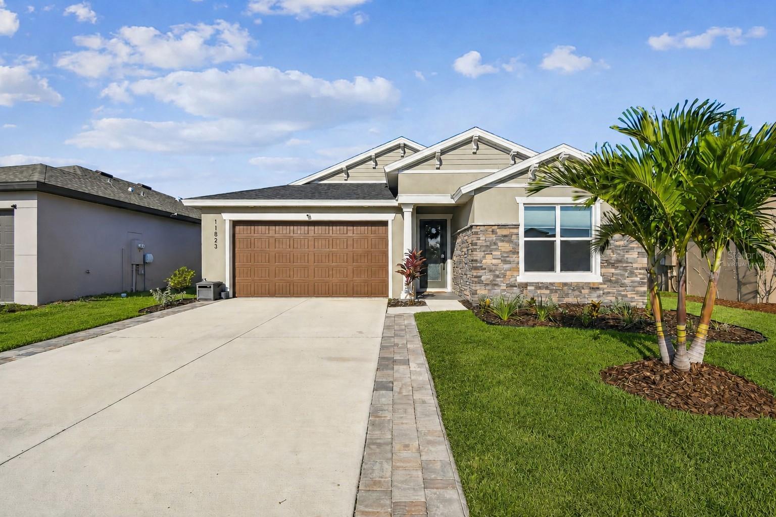 11823 Armada Way, FL