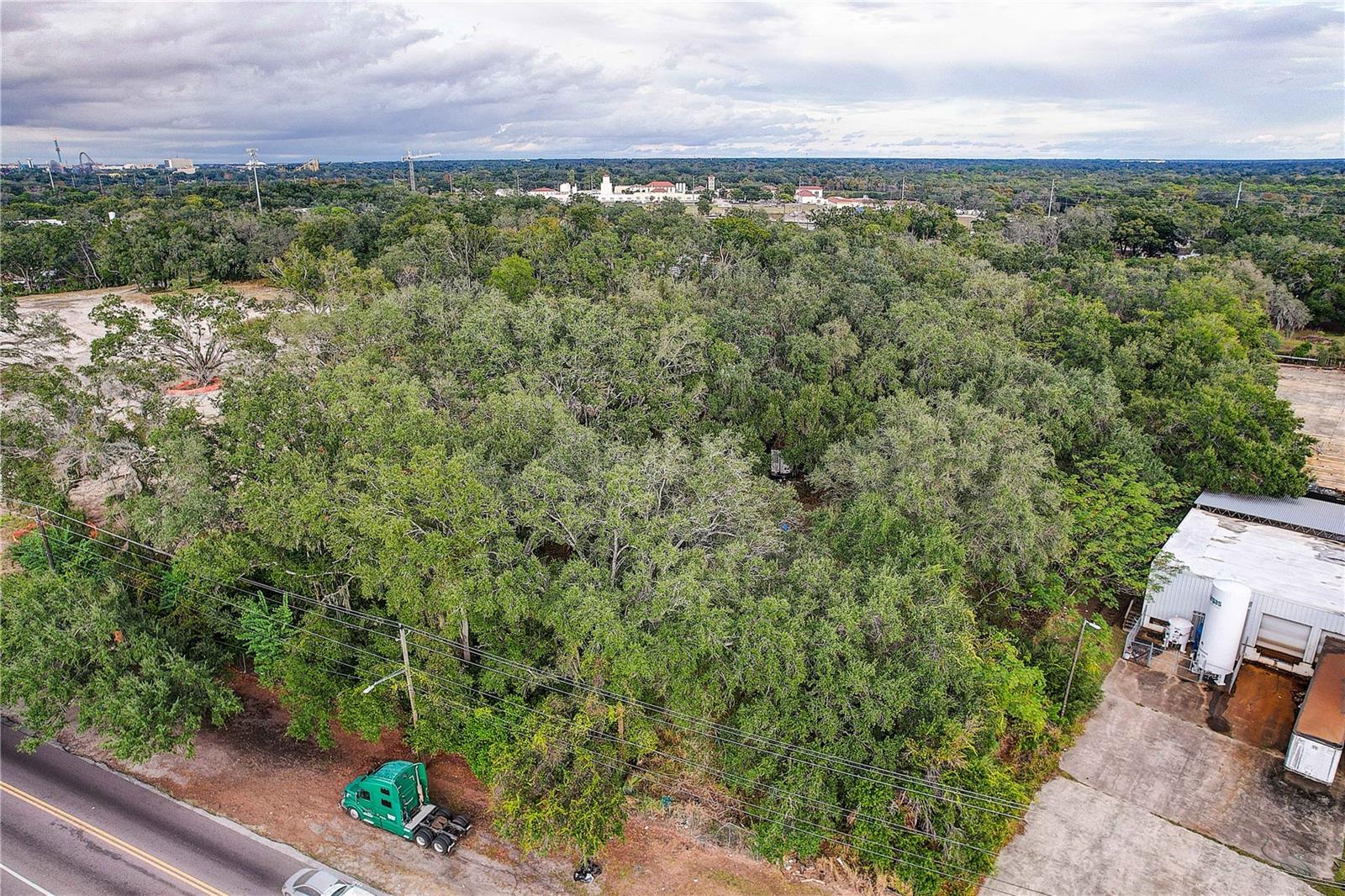 6905 & 6907 Rowlett Park Drive, FL