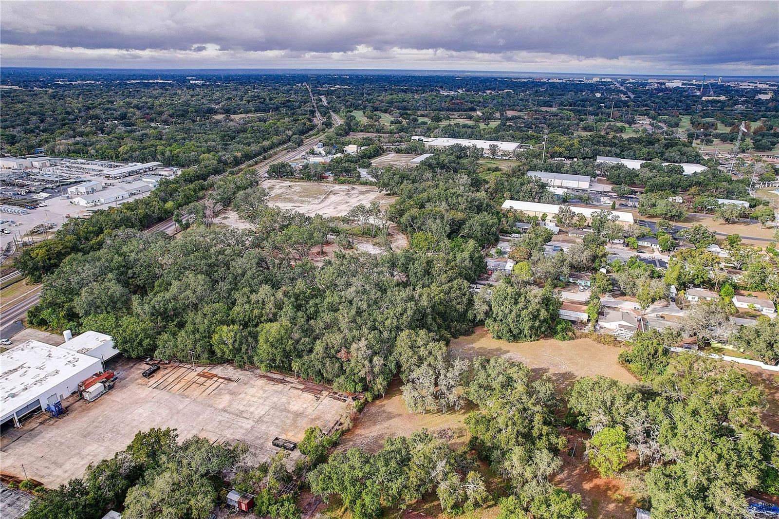 6905 & 6907 Rowlett Park Drive, FL