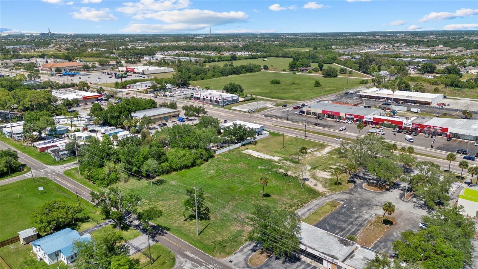 610 Us Highway 41, FL