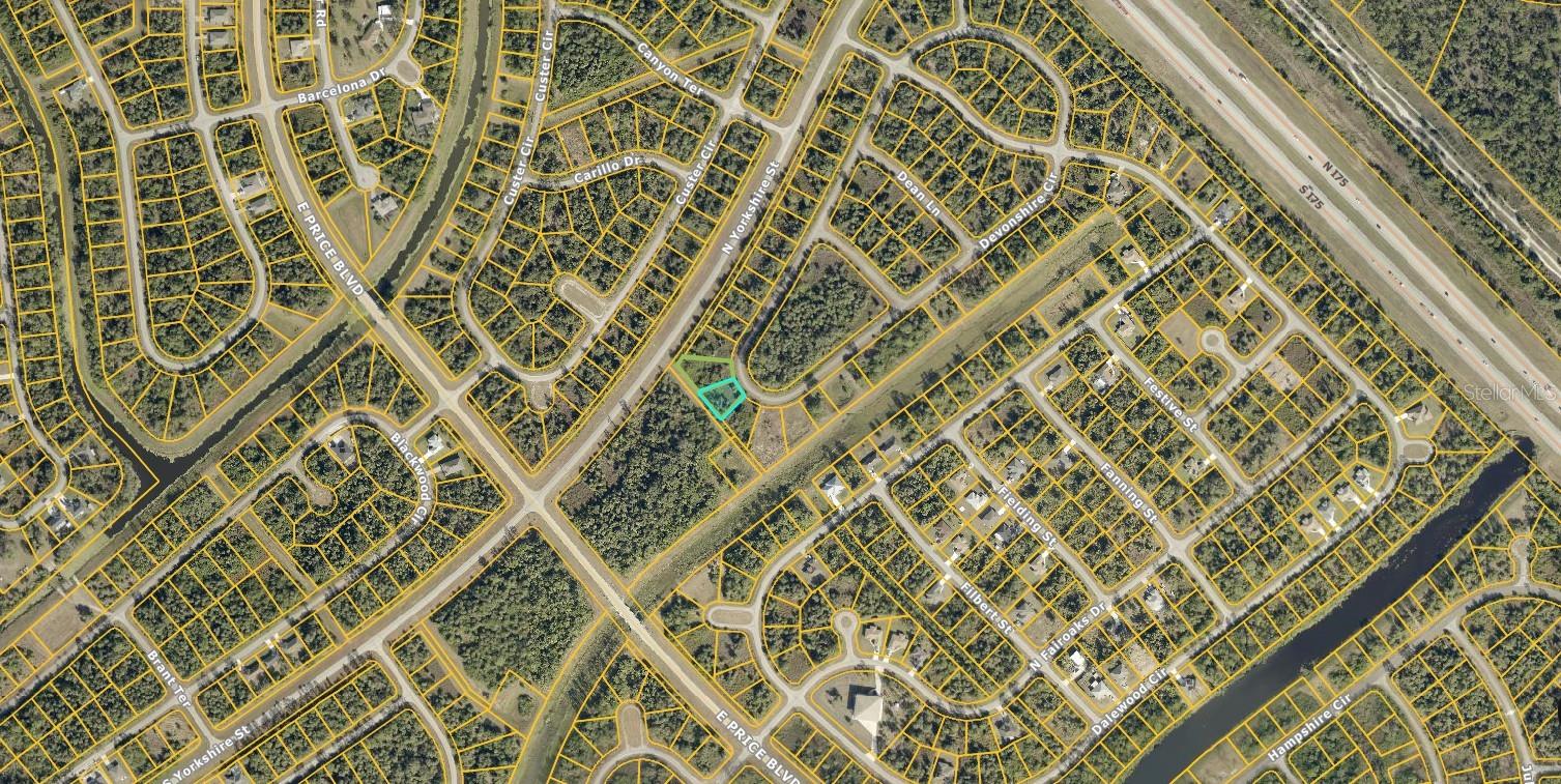 1131209841 & 1131209842 Devonshire Circle, FL