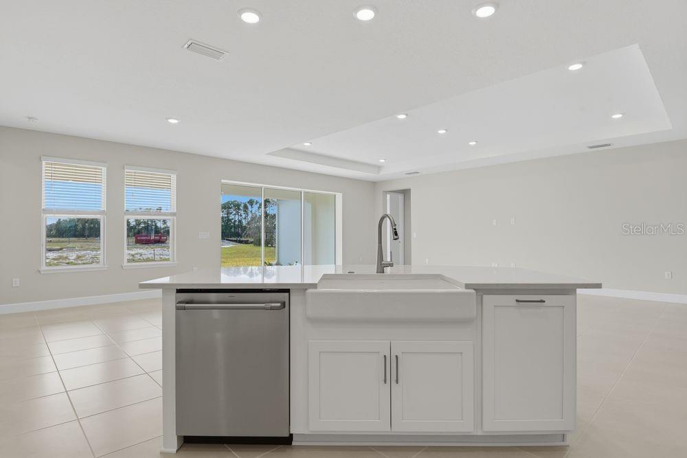 664 Junonia Boulevard, FL
