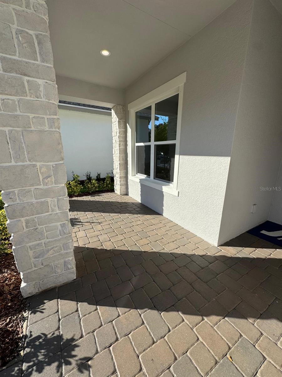 1138 Cliffhaven Court, FL