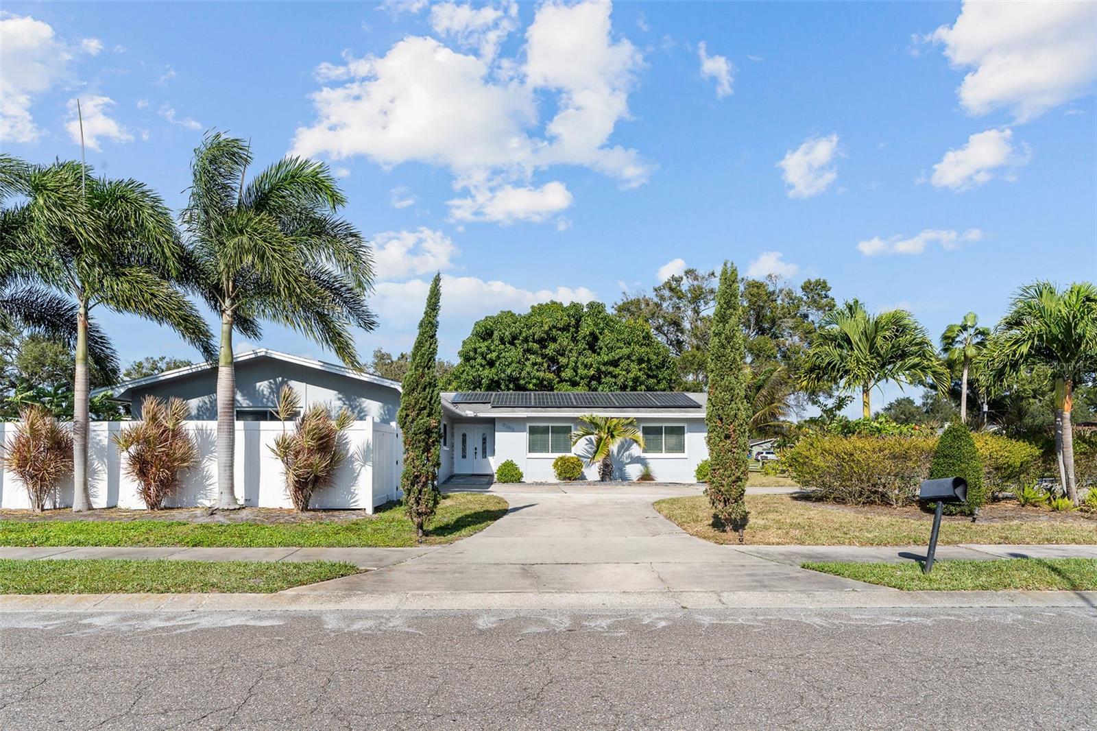2453 Roberta Street, FL