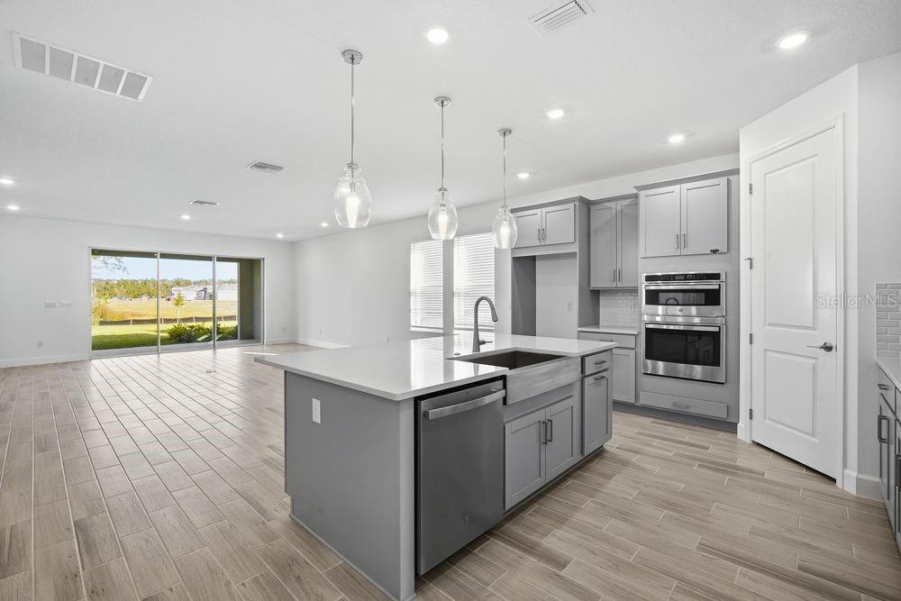 1558 Trailhead Lane, FL