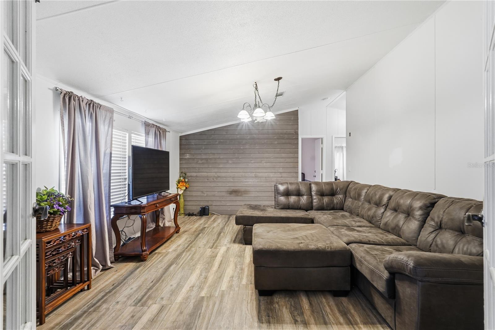 1205 Calvary Road, FL