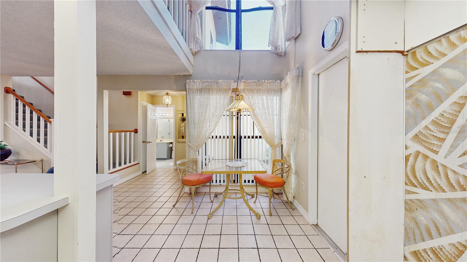 102 Coventry Lane, FL