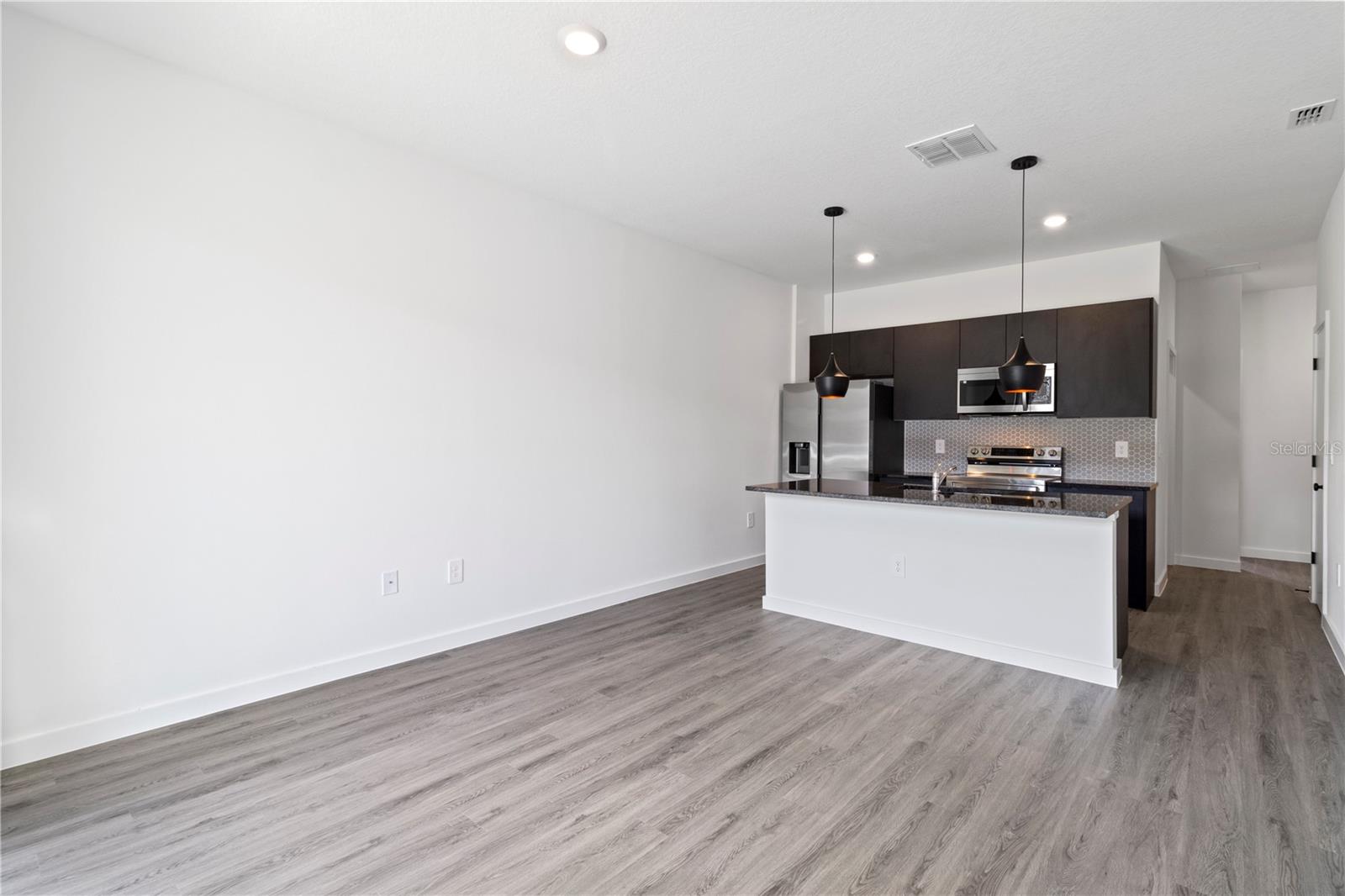 3250 Energy Drive, FL