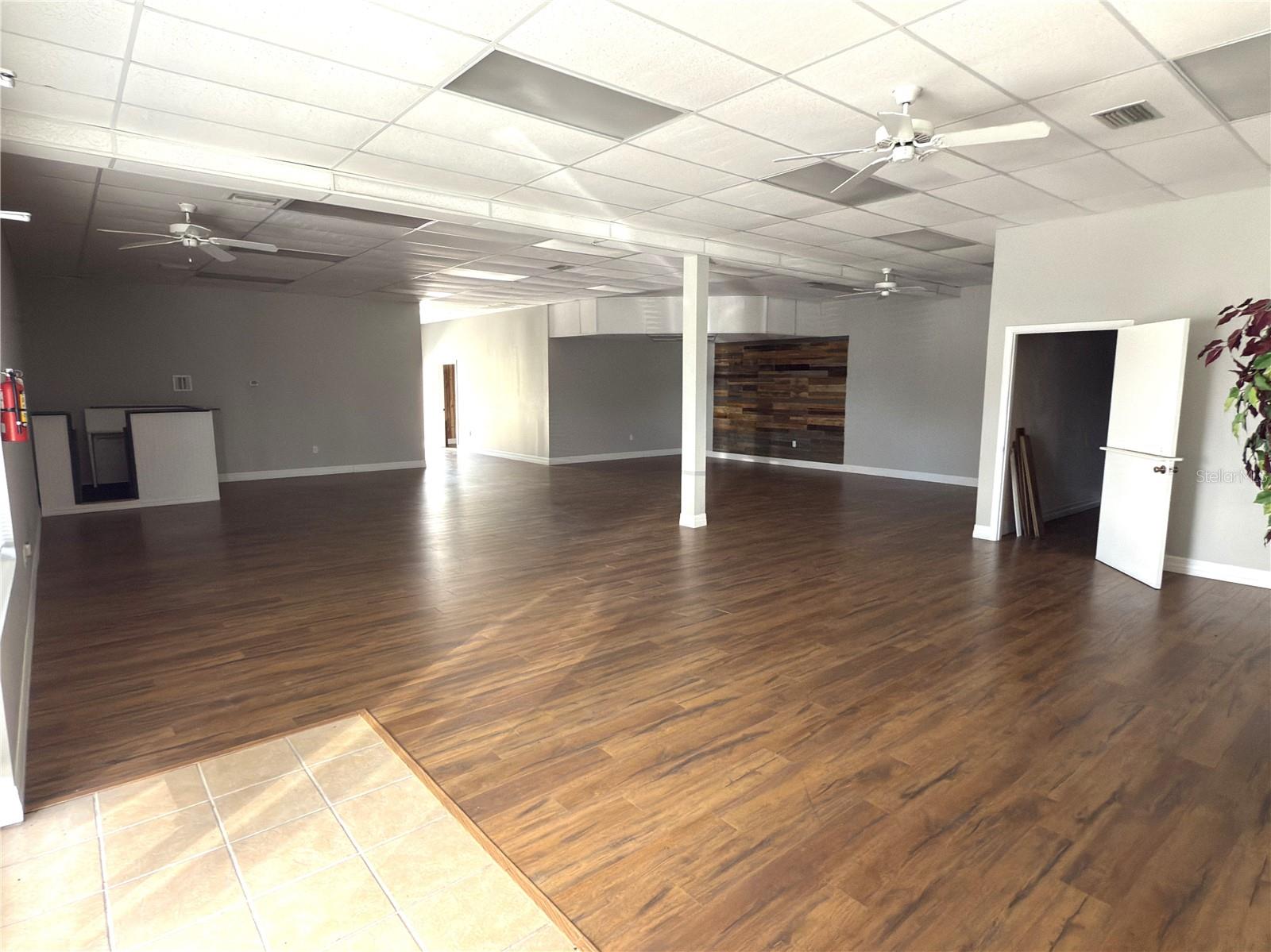 3762 Tamiami Trail, FL